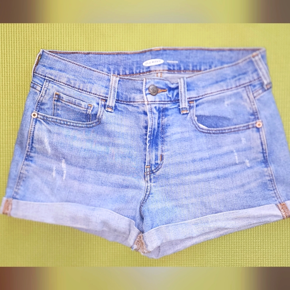 Old Navy Boyfriend Denim Shorts
